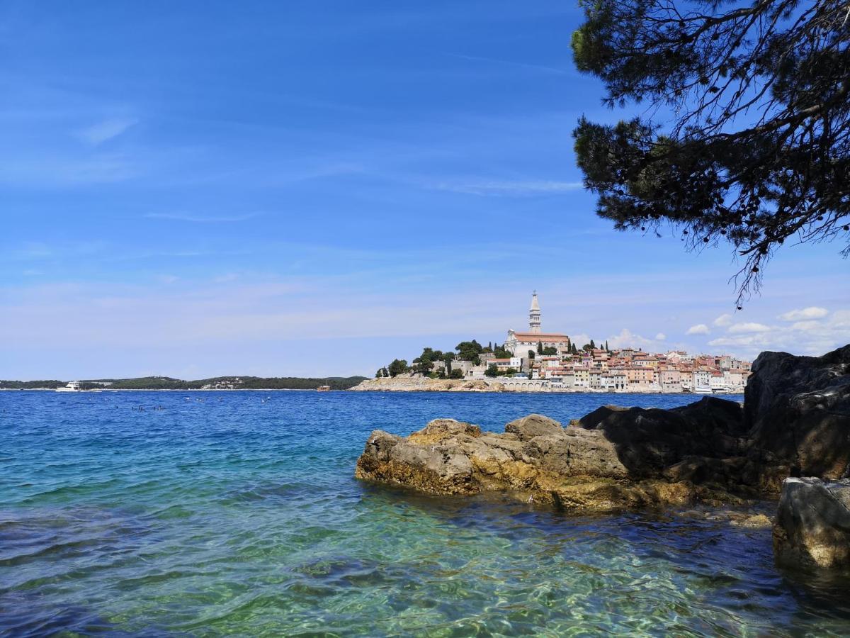 Apartmani Esmeralda Rovinj Bagian luar foto