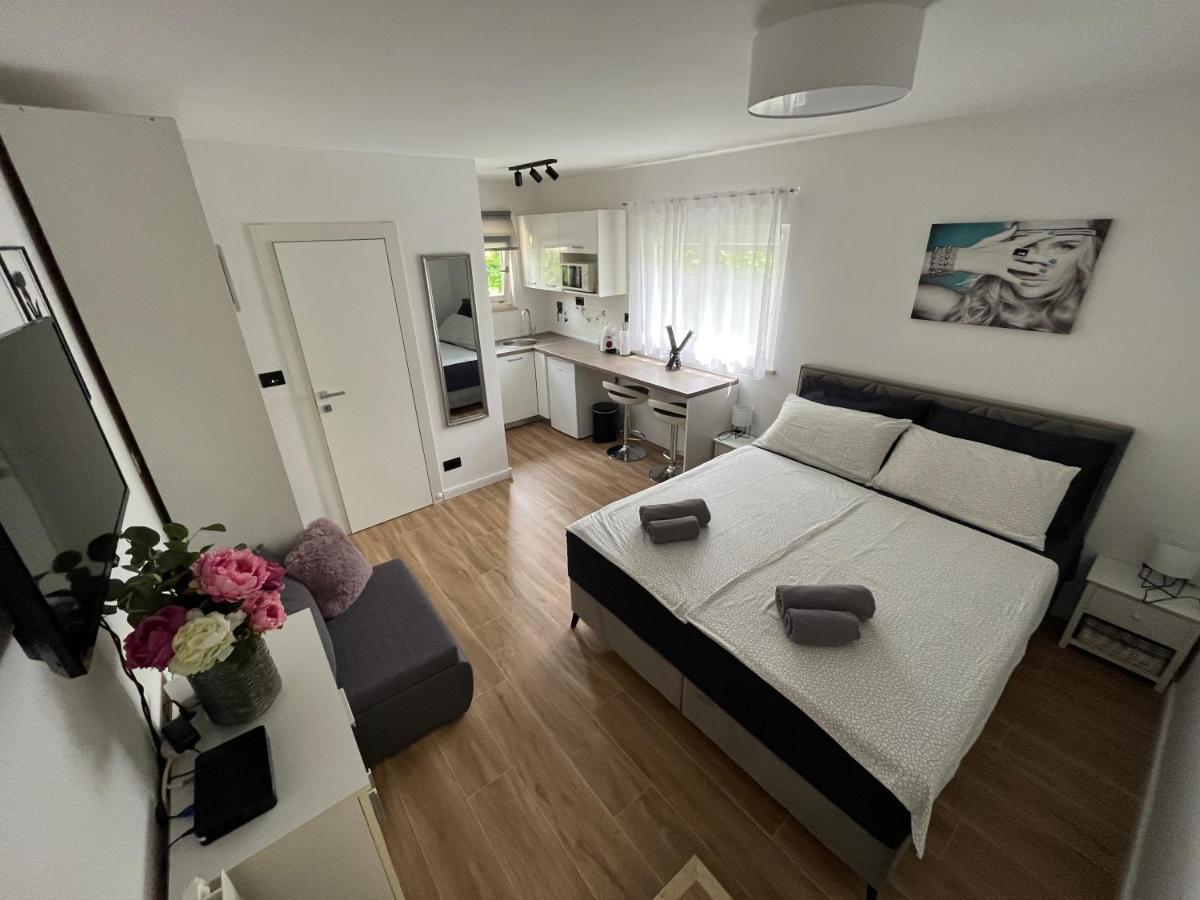 Apartmani Esmeralda Rovinj Bagian luar foto