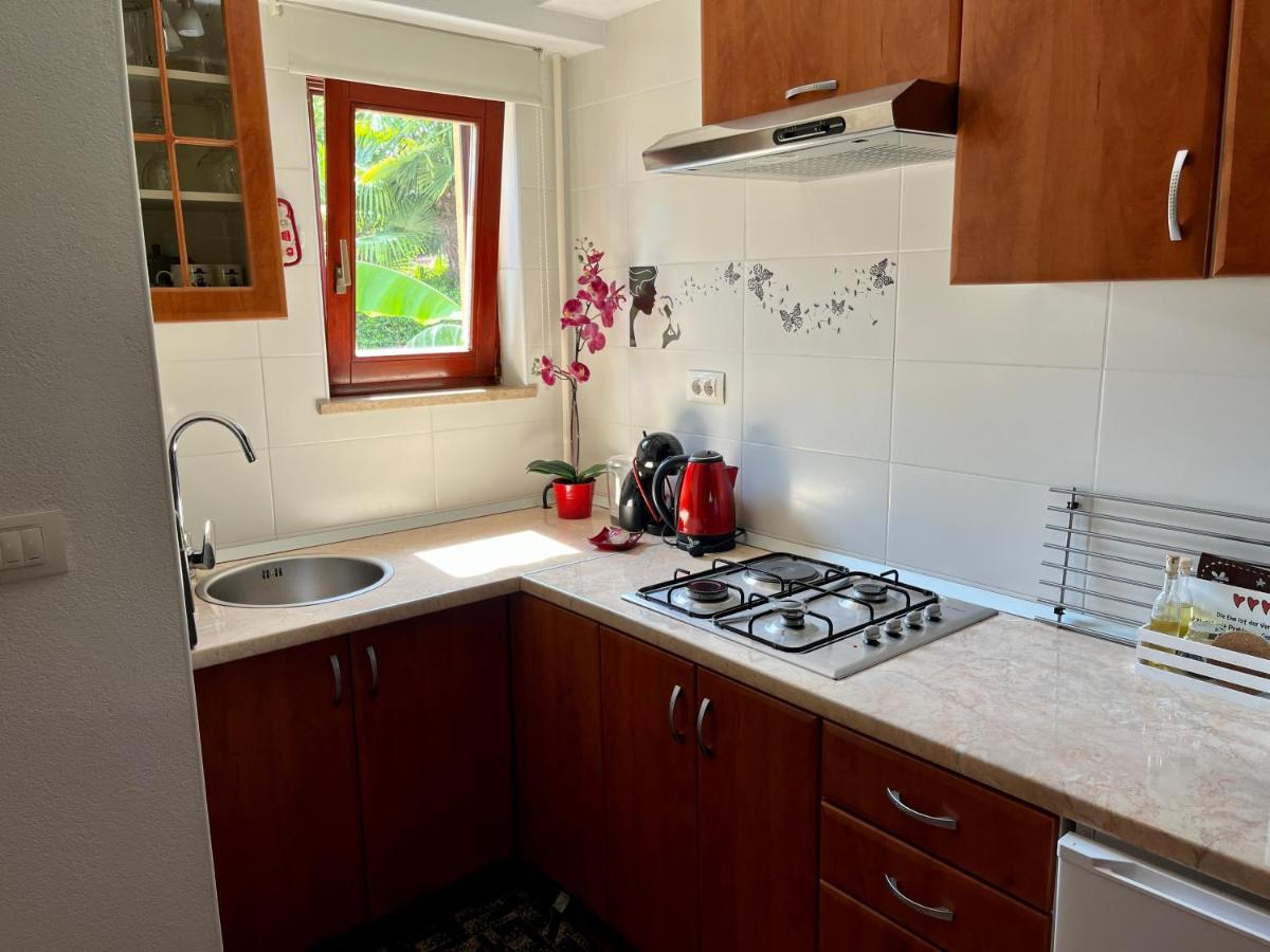 Apartmani Esmeralda Rovinj Bagian luar foto